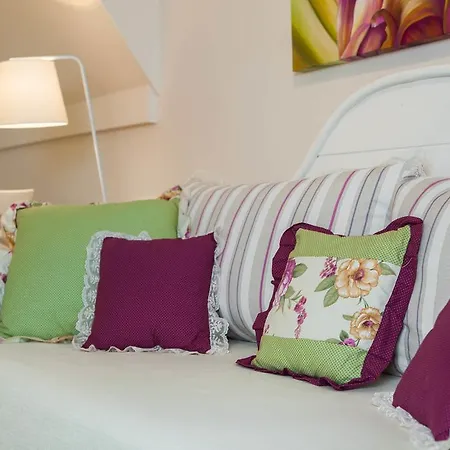 Suzy Apartment